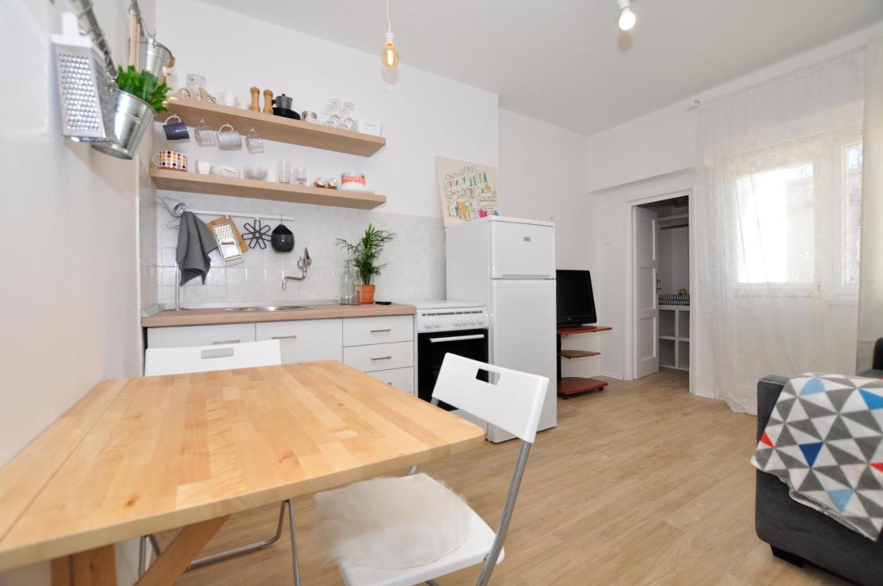 Room & Studio In The Centre Сплит Екстериор снимка